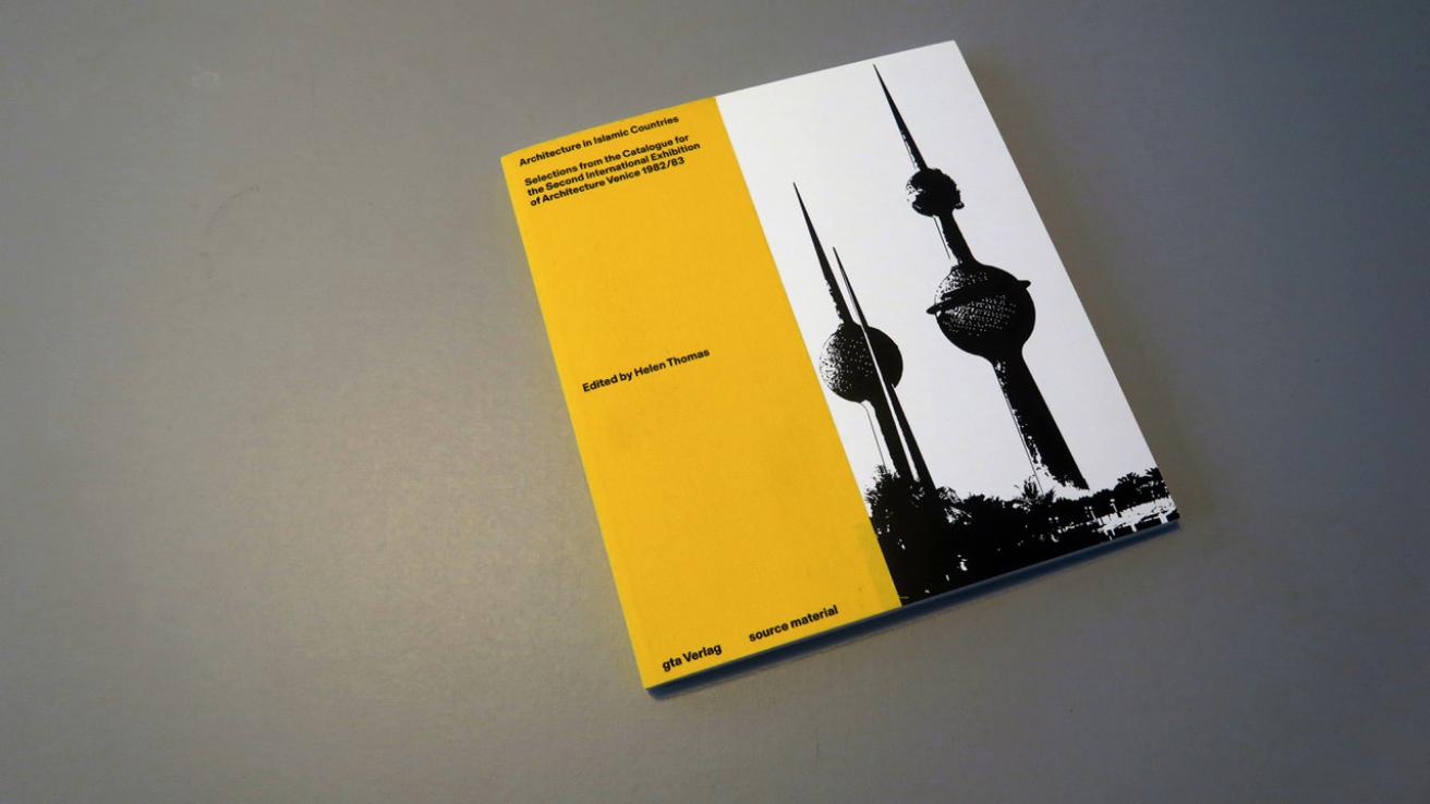 Helen Thomas: Architecture In Islamic Countries